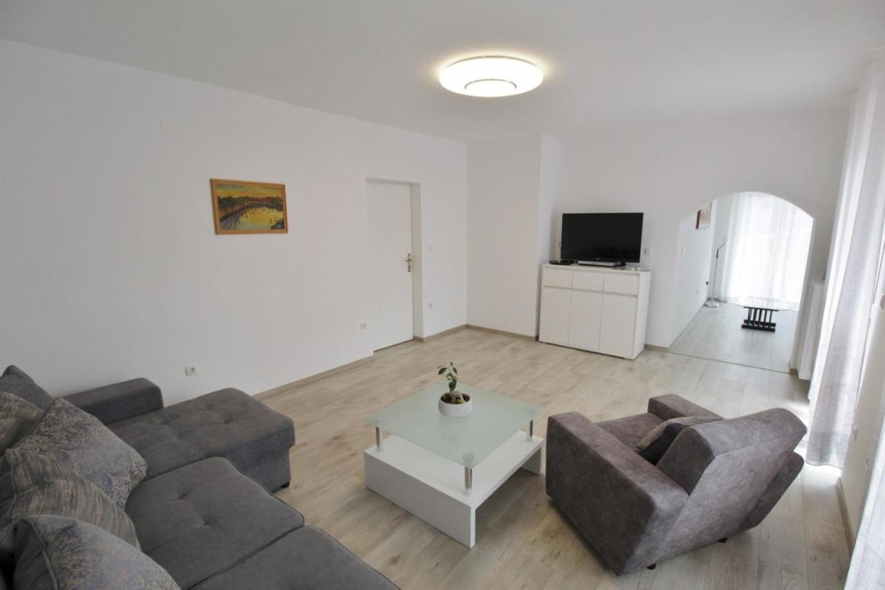 Apartment Kapica *